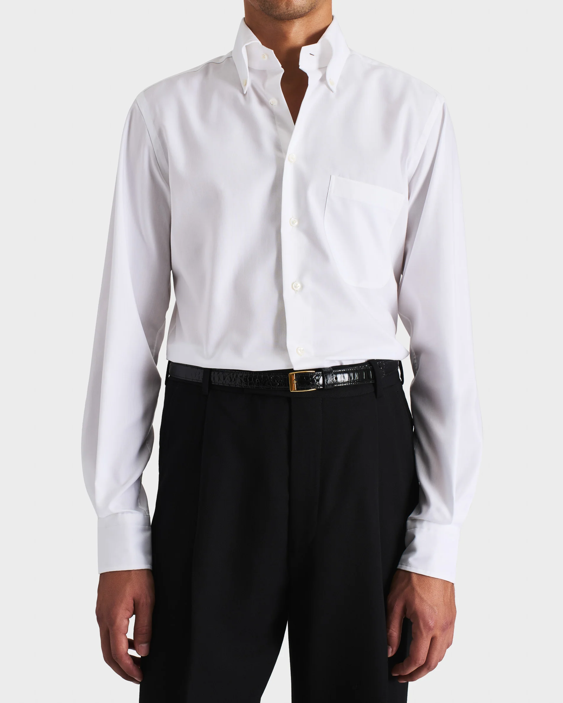 CHEMISE COL LARGE BOUTONNÉ EN PINPOINT DE COTON  - BLANCHE
