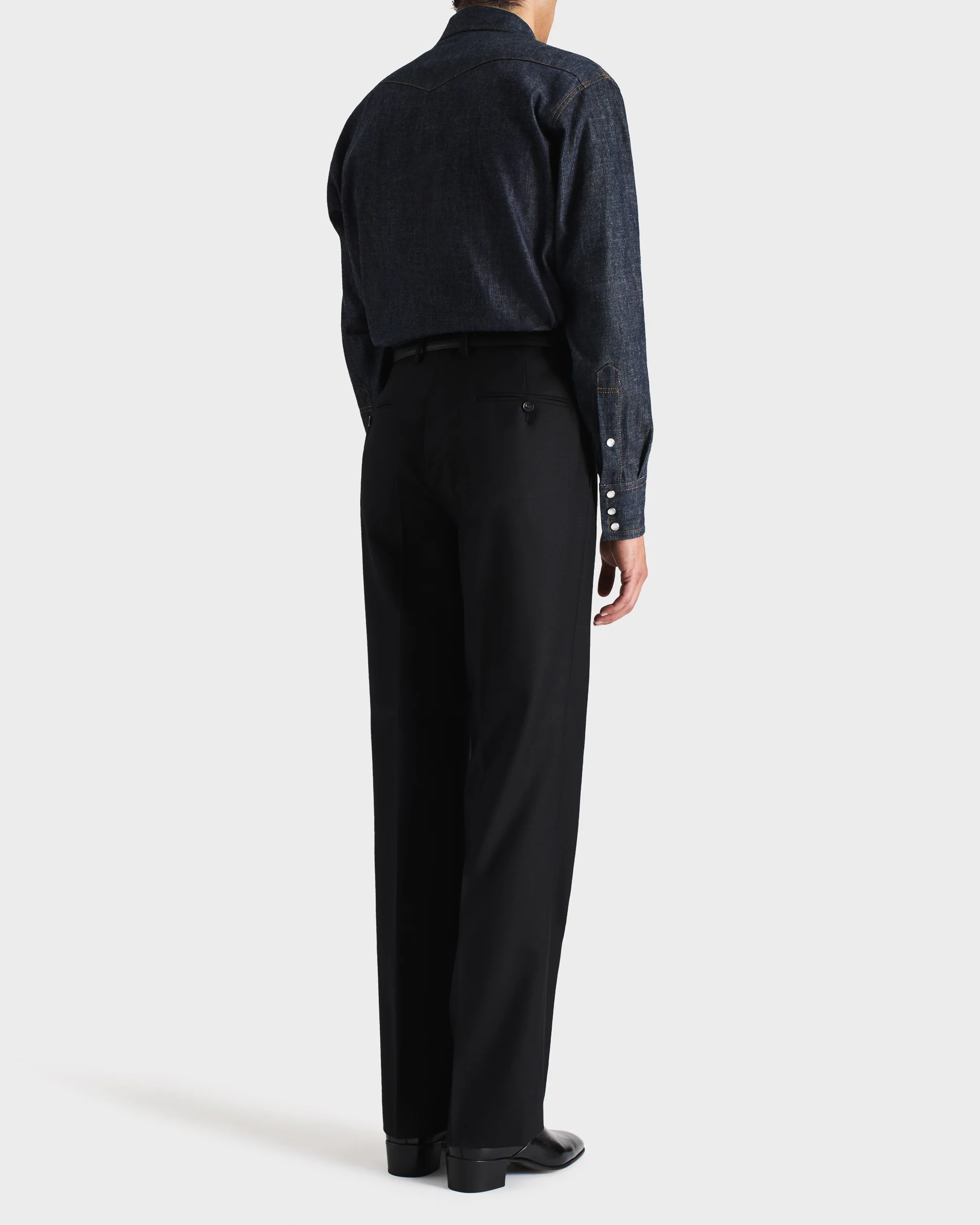 PANTALON DROIT EN SERGĂ DE LAINE PEIGNĂE - NOIR - Image 3