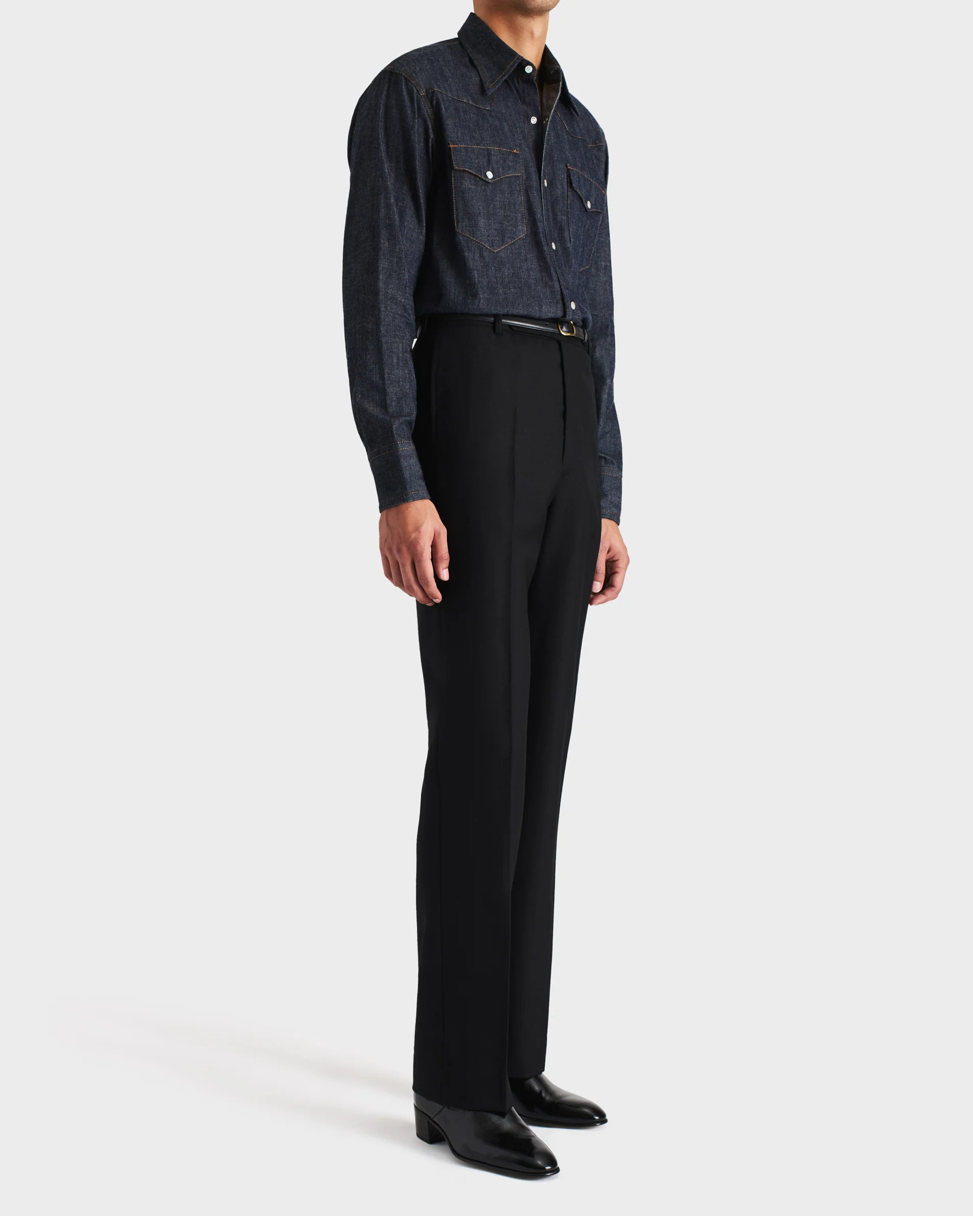 PANTALON DROIT EN SERGĂ DE LAINE PEIGNĂE - NOIR - Image 4