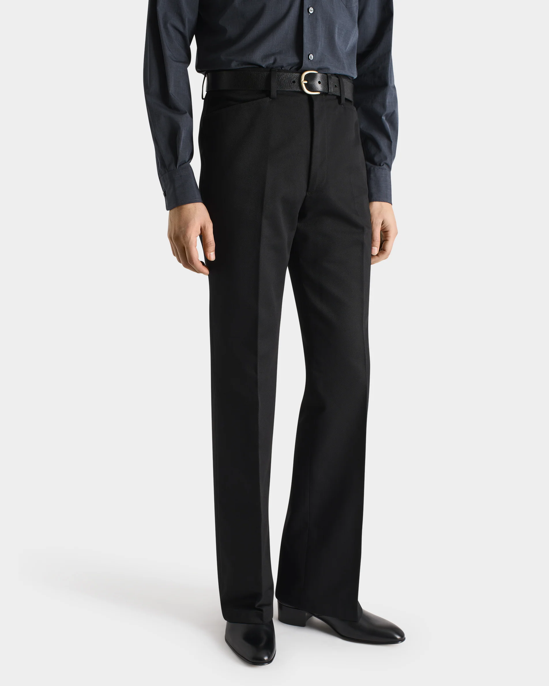 PANTALON ĂVASĂ EN SERGĂ DE POLYCOTON - NOIR