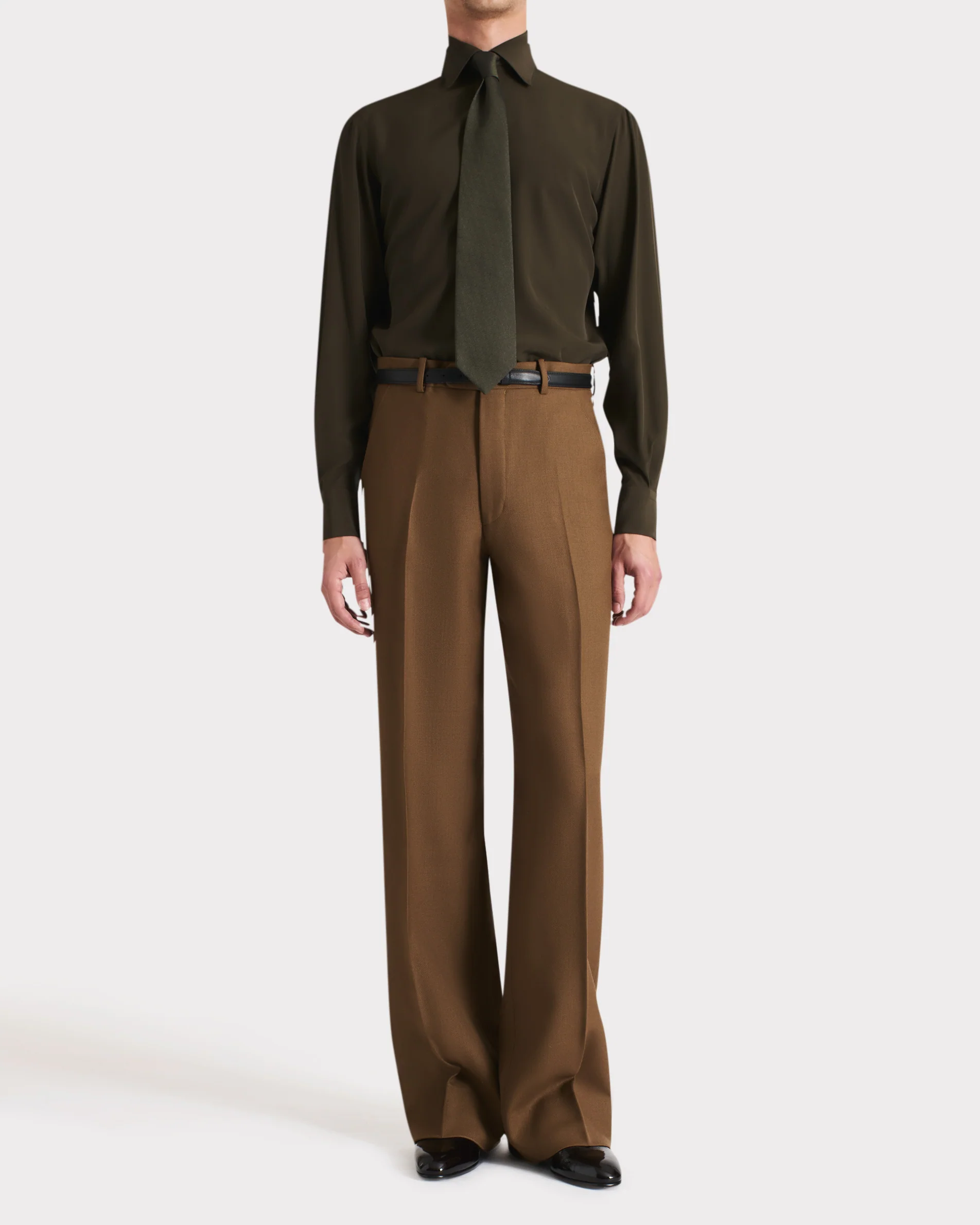 PANTALON LARGE EN SERGÉ DE LAINE PEIGNÉE - BRONZE FONCÉ - Image 5