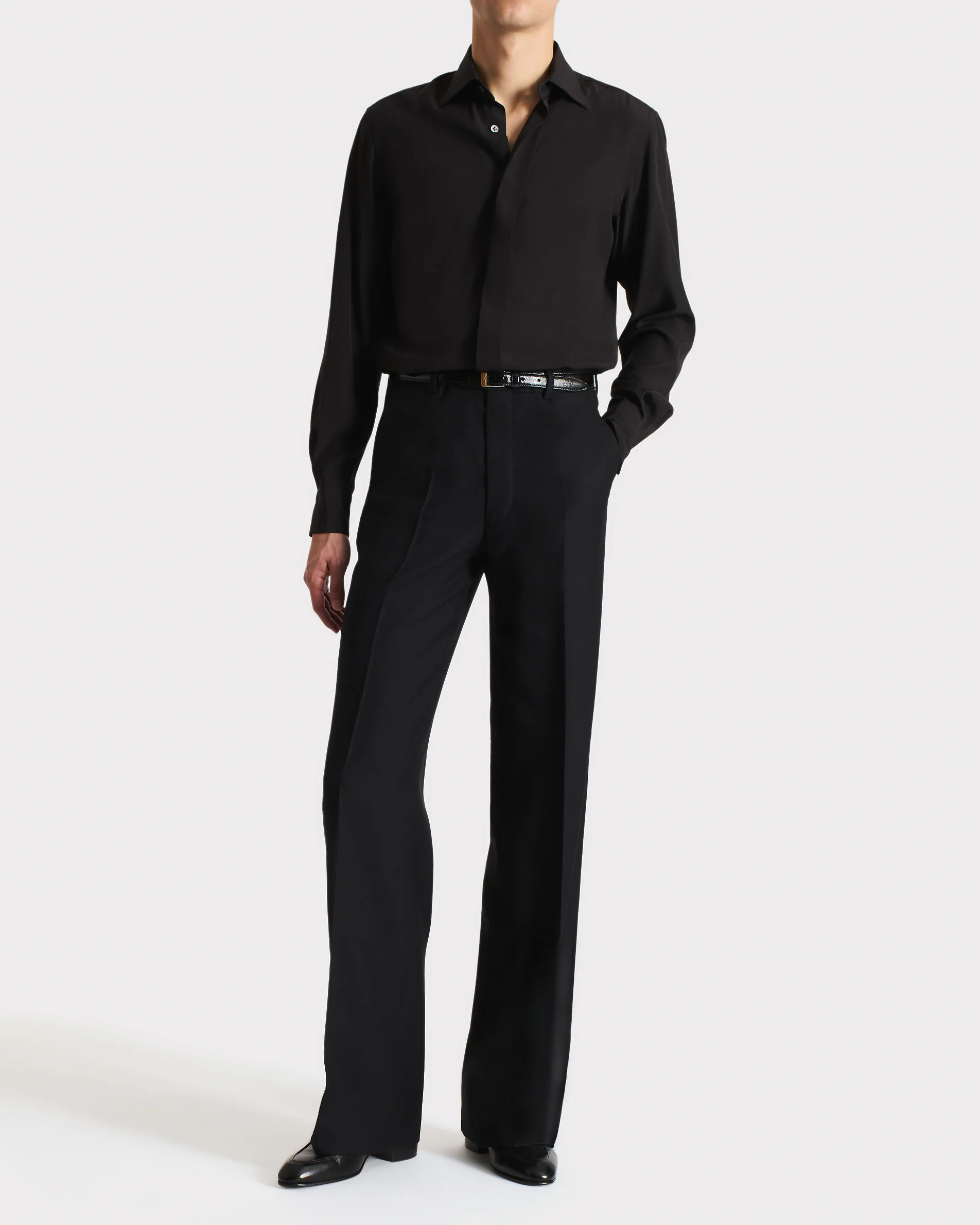 PANTALON LARGE EN SERGÉ DE LAINE PEIGNÉE - NOIR - Image 4