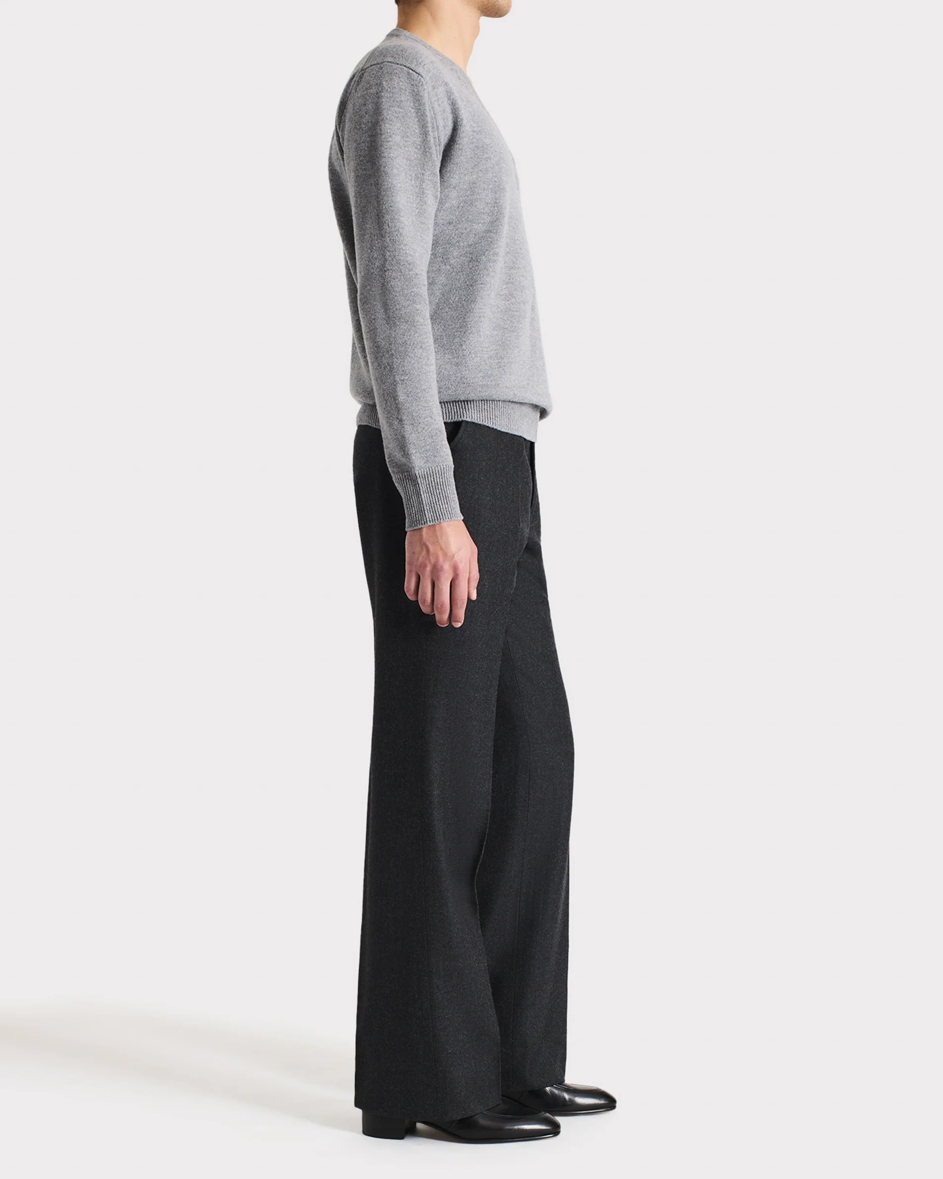 PULL COL V EN LAINE MÉRINOS - GRIS - Image 3